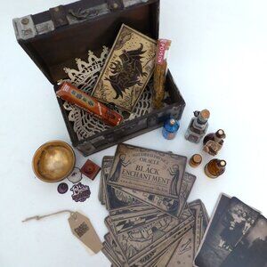 NEW ORACLE BLACK ENCHANTMENT TAROT CARD RED WITCH GOTHIC ODDITY CHEST PROP